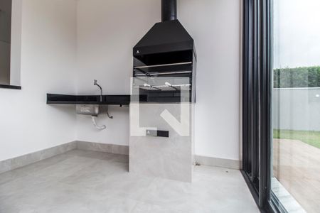 Casa de condomínio à venda com 370m², 5 quartos e 9 vagasVaranda gourmet