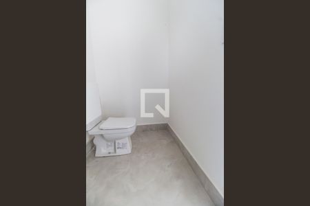 Casa de condomínio à venda com 370m², 5 quartos e 9 vagasLavabo