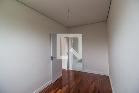 Casa de condomínio à venda com 370m², 5 quartos e 9 vagasCloset da suíte master