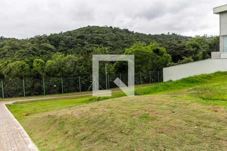 Casa de condomínio à venda com 370m², 5 quartos e 9 vagasVista