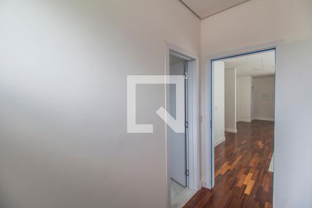 Casa de condomínio à venda com 370m², 5 quartos e 9 vagasCloset da suíte 4