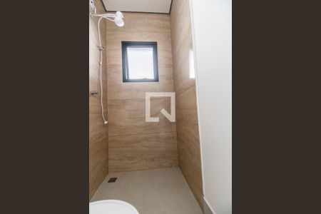 Casa de condomínio à venda com 370m², 5 quartos e 9 vagasBanheiro de serviço