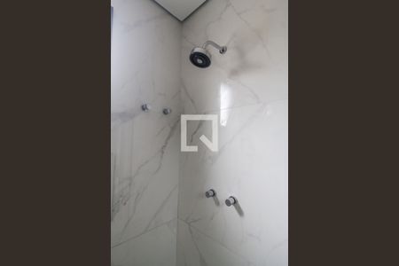 Casa de condomínio à venda com 370m², 5 quartos e 9 vagasDetalhe do Banheiro da Suite master