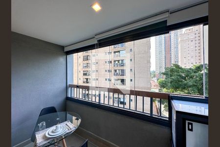 Studio para alugar com 25m², 1 quarto e sem vagaSacada