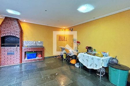 Casa à venda com 125m², 3 quartos e 3 vagasChurrasqueira