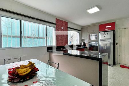 Casa à venda com 125m², 3 quartos e 3 vagasCozinha