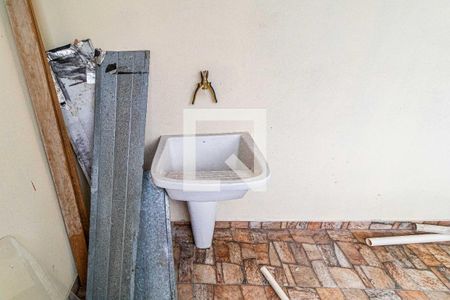 Casa para alugar com 60m², 1 quarto e sem vaga Casa para alugar com 60m², 1 quarto e sem vagaÁrea externa