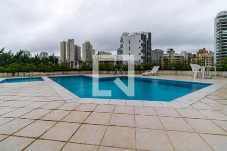 Apartamento à venda com 100m², 3 quartos e 2 vagasÁrea comum - Piscina