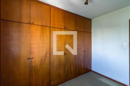 Apartamento à venda com 100m², 3 quartos e 2 vagasQuarto 2