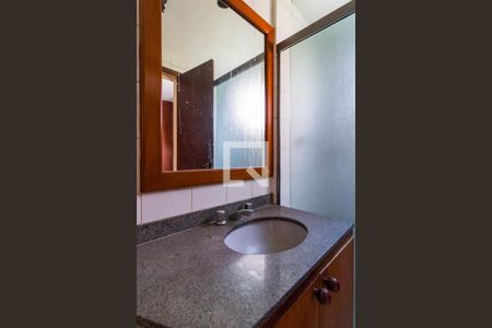 Apartamento à venda com 100m², 3 quartos e 2 vagasBanheiro da Suíte
