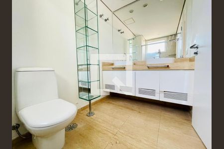 Apartamento à venda com 3 quartos, 215m² em Sumaré, São Paulo