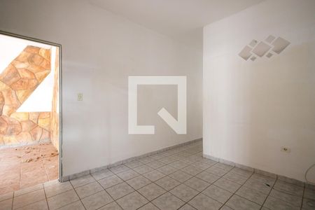 Sala de casa para alugar com 3 quartos, 84m² em Vila Neide, Taubaté