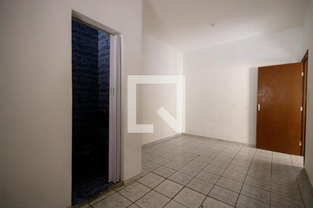 Suíte de casa para alugar com 3 quartos, 84m² em Vila Neide, Taubaté