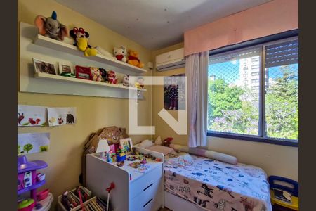 Quarto 1 de apartamento para alugar com 3 quartos, 98m² em São João, Porto Alegre