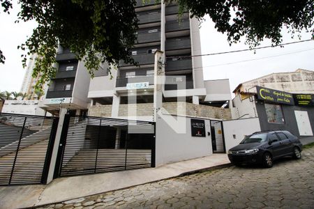 Apartamento para alugar com 72m², 2 quartos e 2 vagasFachada