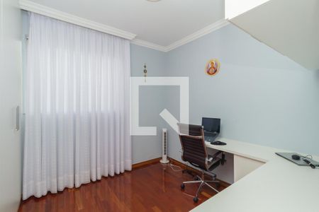 Quarto 1 de apartamento à venda com 2 quartos, 69m² em Sagrada Família, Belo Horizonte