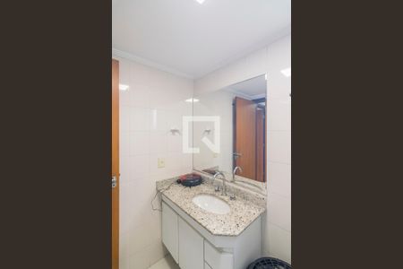 Apartamento à venda com 94m², 3 quartos e 2 vagas Apartamento à venda com 94m², 3 quartos e 2 vagasBanheiro