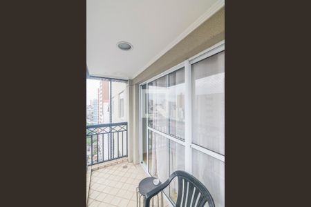 Apartamento à venda com 94m², 3 quartos e 2 vagas Apartamento à venda com 94m², 3 quartos e 2 vagasVaranda