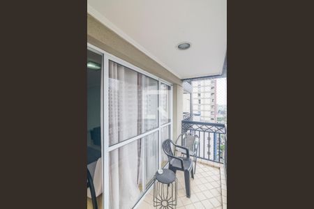 Apartamento à venda com 94m², 3 quartos e 2 vagas Apartamento à venda com 94m², 3 quartos e 2 vagasVaranda
