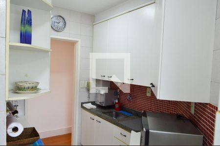 Apartamento à venda com 60m², 2 quartos e 1 vagaCozinha