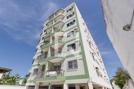 Apartamento à venda com 60m², 2 quartos e 1 vagaFachada 