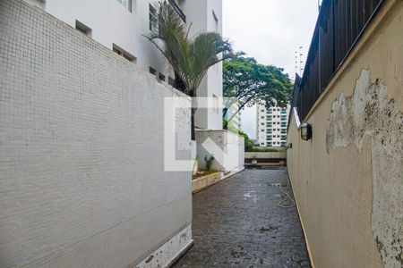 Apartamento à venda com 40m², 1 quarto e 1 vagaÁrea externa