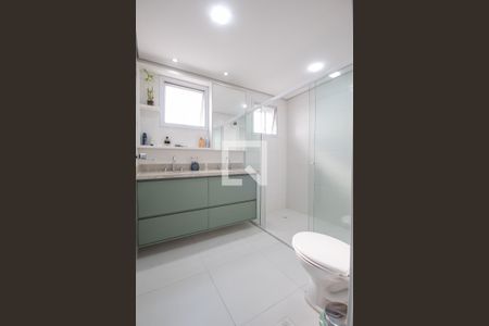 Apartamento à venda com 96m², 3 quartos e 2 vagasBanheiro da Suíte 1