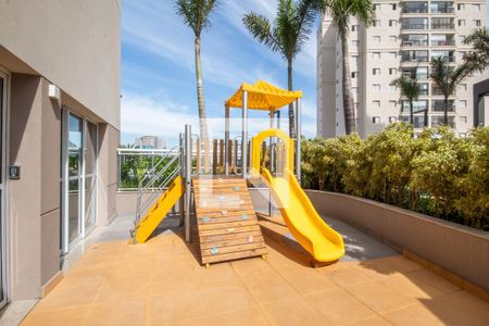 Apartamento à venda com 96m², 3 quartos e 2 vagasÁrea comum - Playground