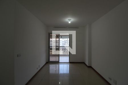 Sala de apartamento à venda com 2 quartos, 82m² em Barra da Tijuca, Rio de Janeiro