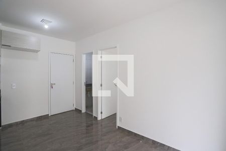 Sala de apartamento para alugar com 2 quartos, 38m² em Vila Invernada, São Paulo