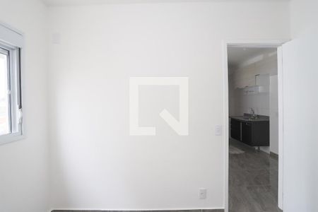 Quarto 1 de apartamento para alugar com 2 quartos, 38m² em Vila Invernada, São Paulo