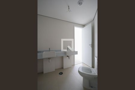 Apartamento à venda com 126m², 3 quartos e 2 vagasBanheiro da Suíte 1
