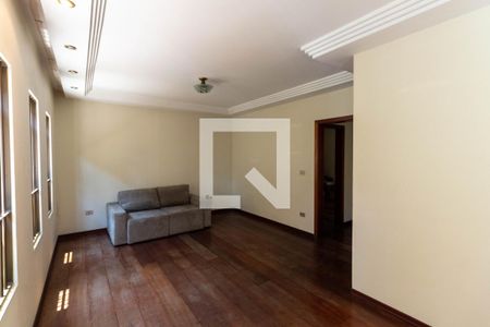 Sala de casa à venda com 4 quartos, 147m² em Vila São Geraldo, São Paulo