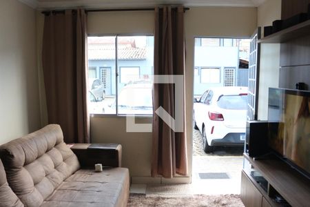 Sala de apartamento à venda com 2 quartos, 55m² em Alvorada, Contagem