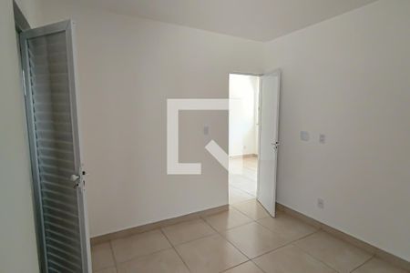 quarto 2 suite de apartamento para alugar com 2 quartos, 53m² em Taquara, Rio de Janeiro