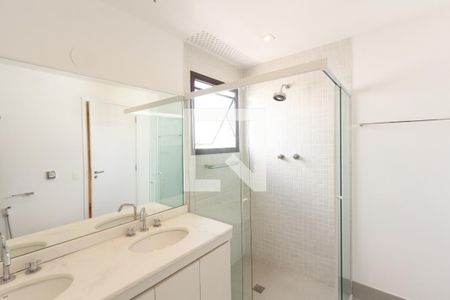 Apartamento para alugar com 151m², 2 quartos e 2 vagasBanheiro