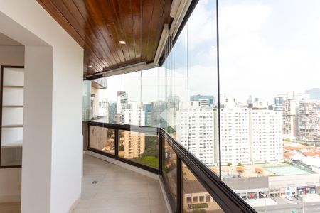Apartamento para alugar com 151m², 2 quartos e 2 vagasSala