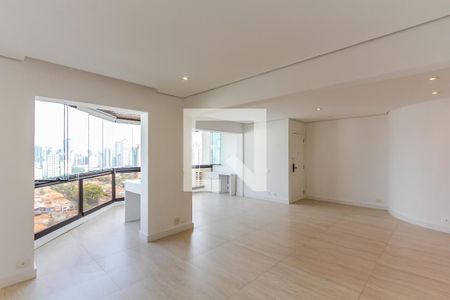 Apartamento para alugar com 151m², 2 quartos e 2 vagasSala