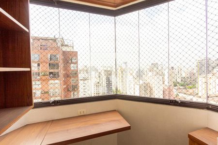 Apartamento para alugar com 151m², 2 quartos e 2 vagasSuíte