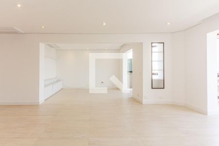 Apartamento para alugar com 151m², 2 quartos e 2 vagasSala
