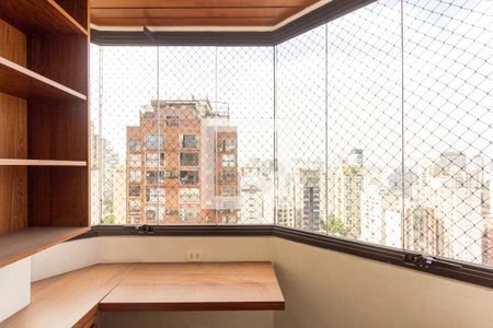 Apartamento para alugar com 151m², 2 quartos e 2 vagasSuíte