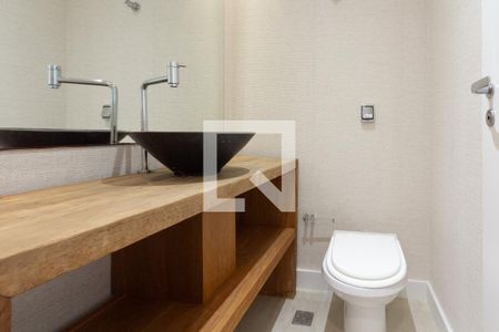 Apartamento para alugar com 151m², 2 quartos e 2 vagasLavabo