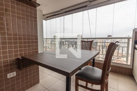 Apartamento à venda com 62m², 2 quartos e 1 vagaVaranda