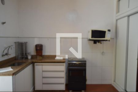 Casa à venda com 248m², 4 quartos e 2 vagasCozinha