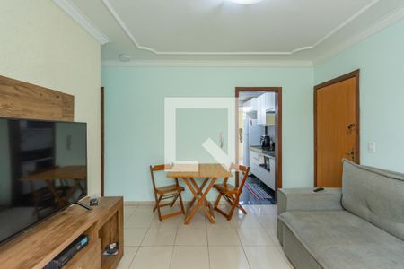 Sala de apartamento para alugar com 3 quartos, 60m² em Paquetá, Belo Horizonte