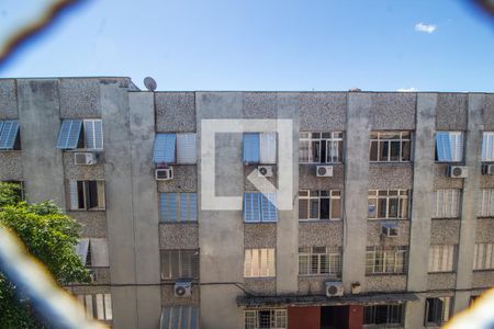 Sala  vista de apartamento à venda com 2 quartos, 59m² em Medianeira, Porto Alegre