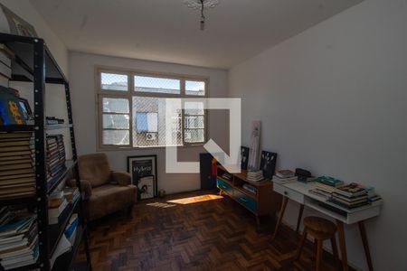 Sala  de apartamento à venda com 2 quartos, 59m² em Medianeira, Porto Alegre