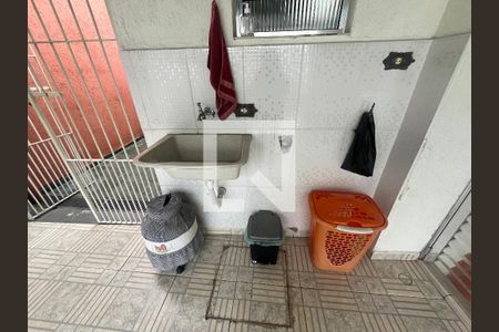 Casa à venda com 200m², 5 quartos e 2 vagasÁrea de Serviço 1