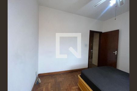 Casa à venda com 200m², 5 quartos e 2 vagasQuarto 4