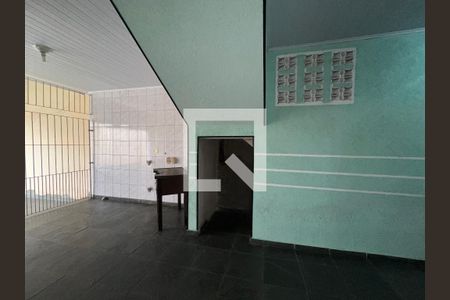 Casa à venda com 200m², 5 quartos e 2 vagasCorredor 2